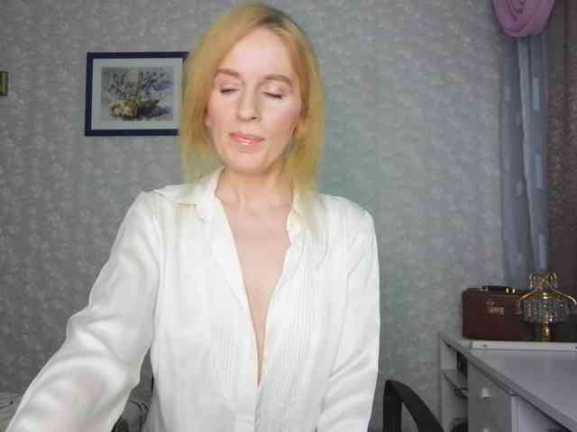 Nata85085 webcam