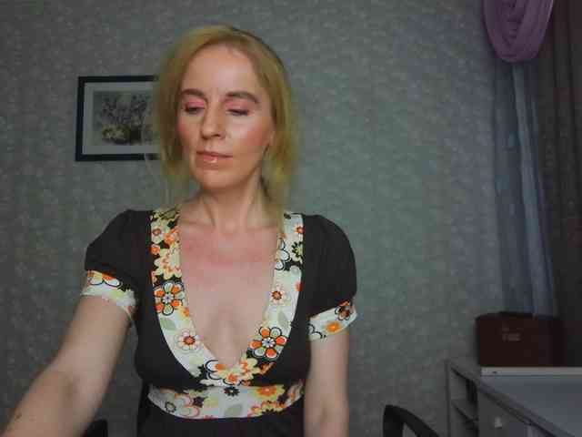 Nata85085 Live Webcam on BongaCams
