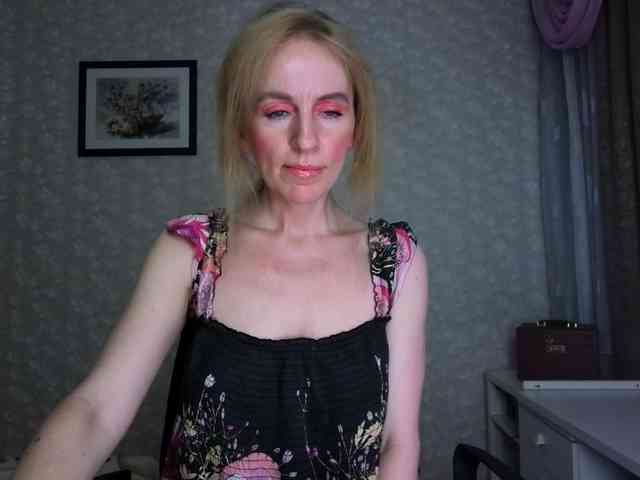 Nata85085 webcam