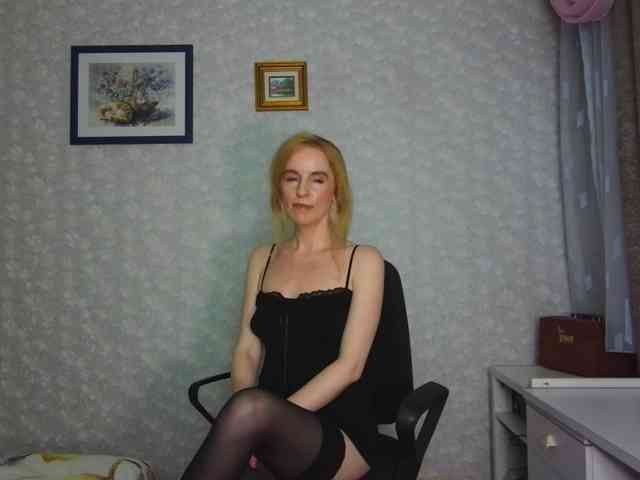 Nata85085 webcam