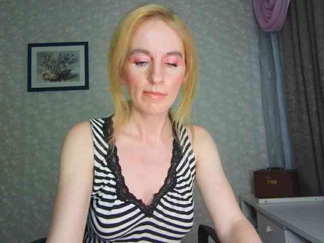 Nata85085 webcam