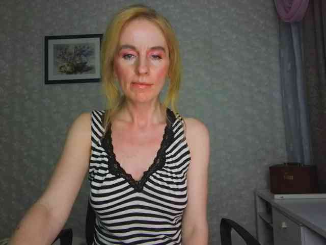 Nata85085 webcam
