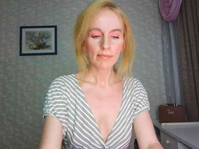 Nata85085 webcam