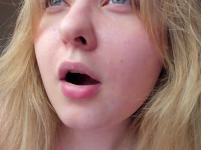 teeencute live cam on BongaCams
