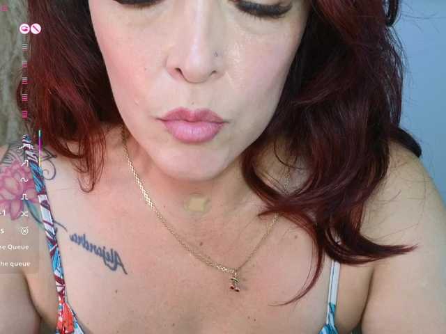 Queenkataleya live webcam show
