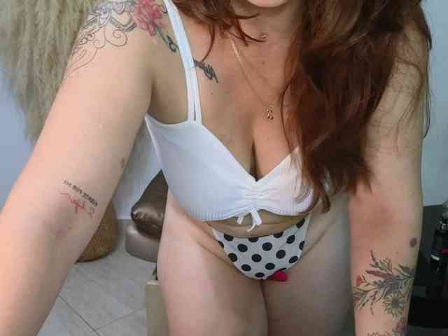 BigAsskattaleya webcam