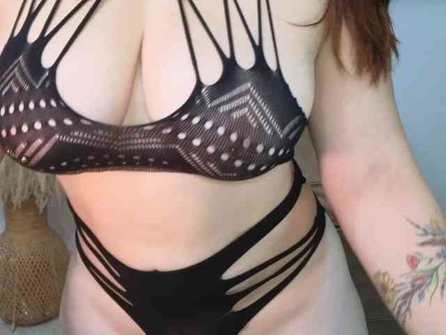 BigAsskattaleya webcam