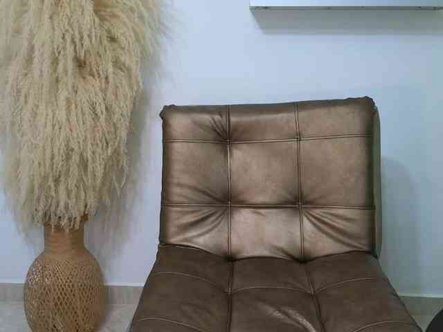 BigAsskattaleya webcam