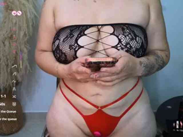 BigAsskattaleya webcam