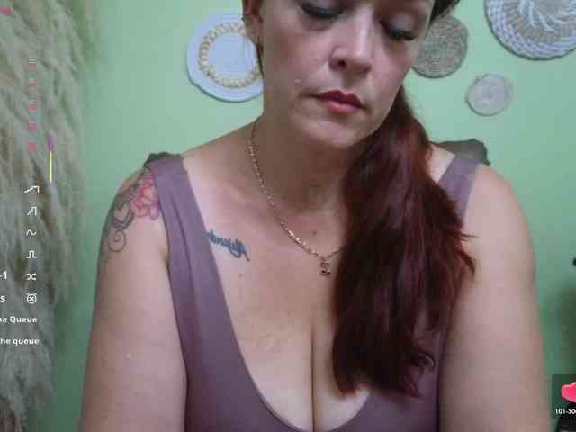 BigAsskattaleya webcam