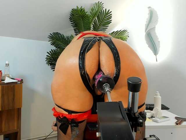 karlahartley live cam on BongaCams