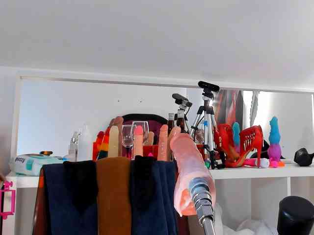 karlahartley webcam