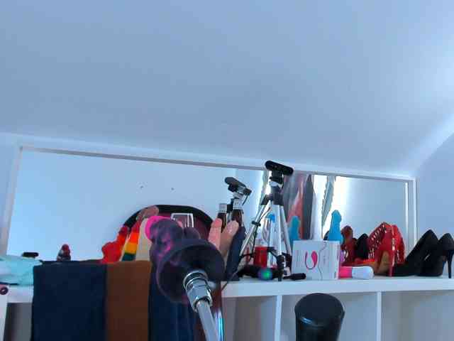karlahartley webcam