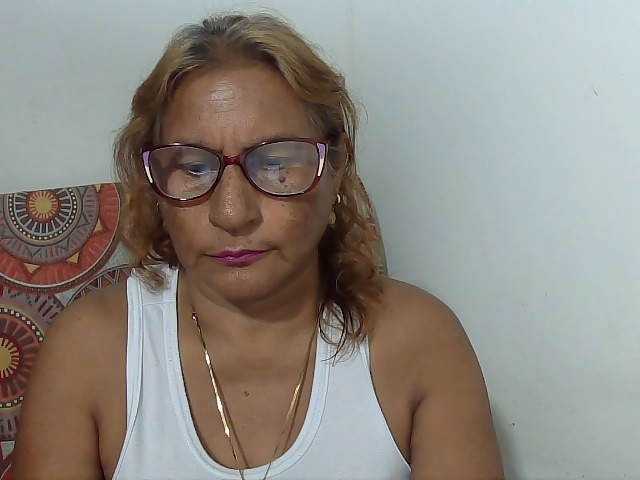 charrysexy Live Cam on BongaCams