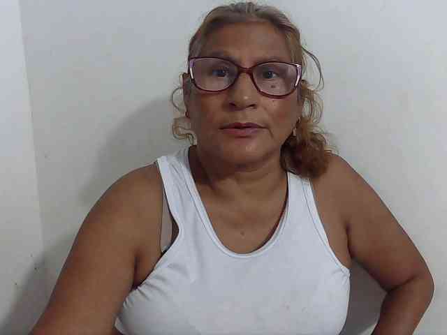 charrysexy Live Webcam on BongaCams