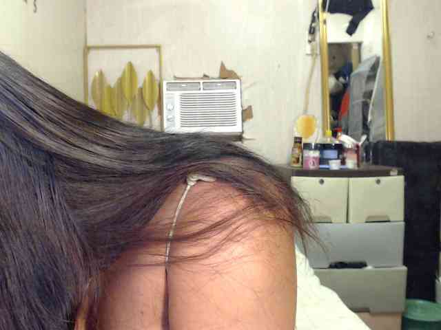 GORGEOUS_CARMEE