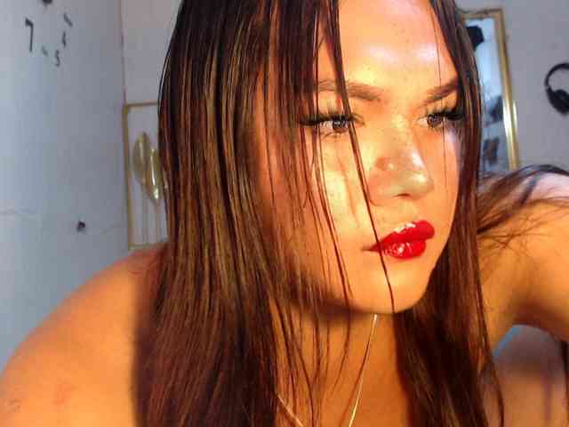 FUCKINGQUEEN Sex Cam Show