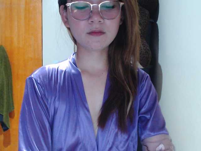HottieAnne live cam on BongaCams