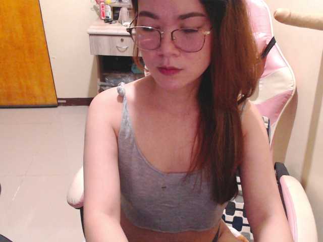 HottieAnne live cam on BongaCams