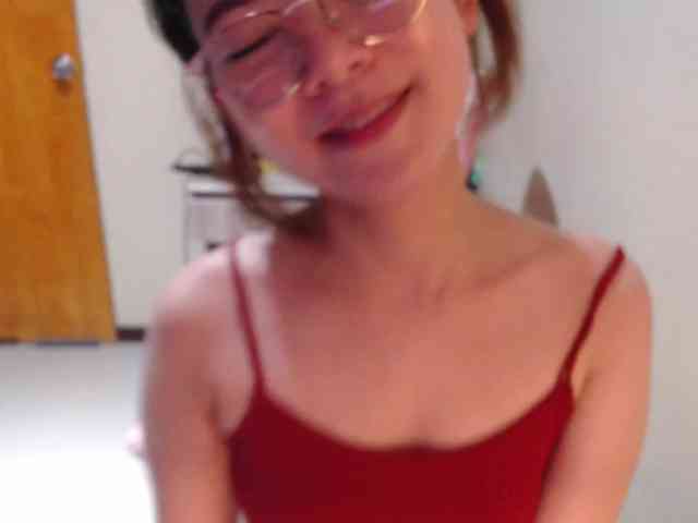 HottieAnne webcam