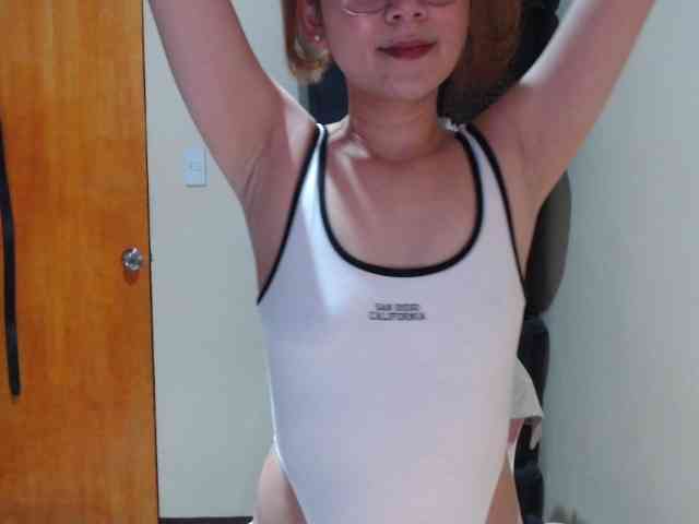 HottieAnne webcam