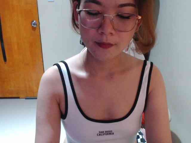 HottieAnne