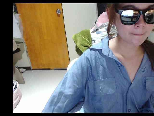 HottieAnne webcam