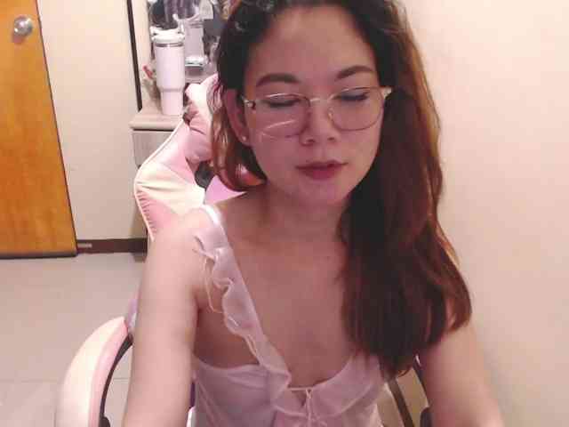 HottieAnne webcam