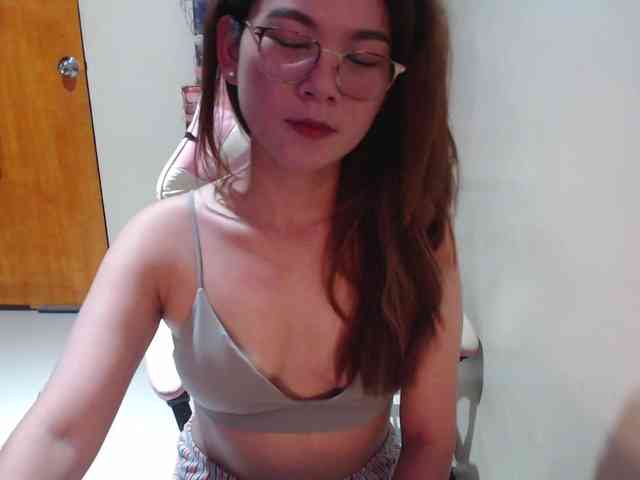 HottieAnne webcam