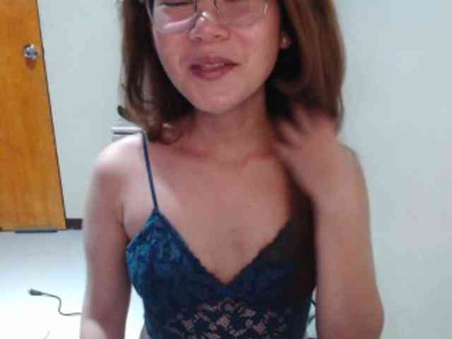 HottieAnne webcam