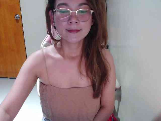 HottieAnne webcam