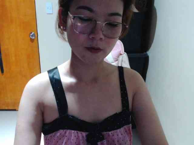 HottieAnne webcam