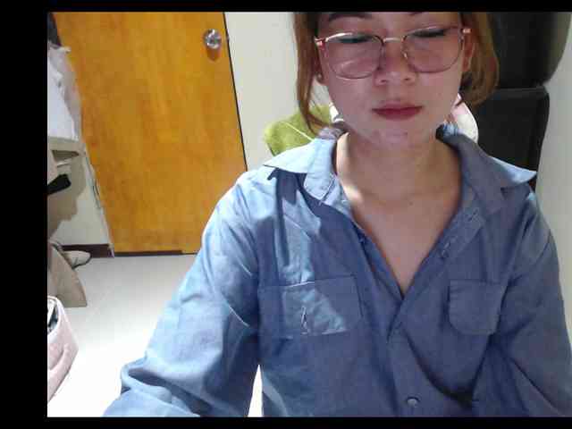 HottieAnne webcam