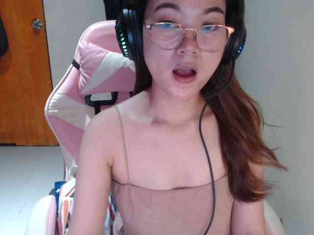 HottieAnne webcam