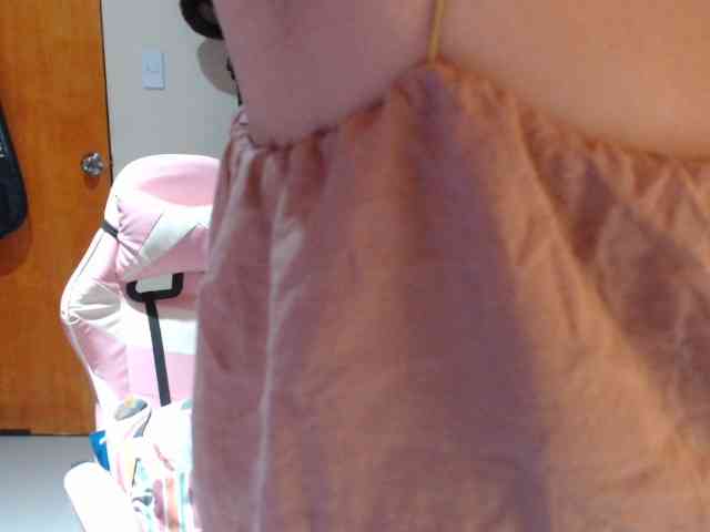 HottieAnne webcam