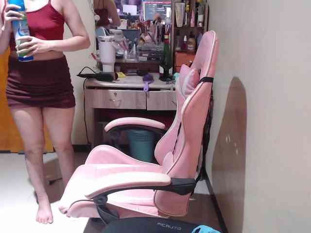 HottieAnne webcam