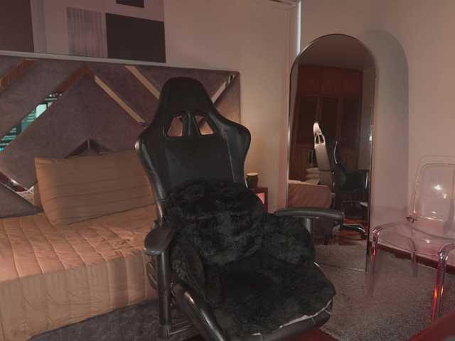 KateOwens live cam on BongaCams