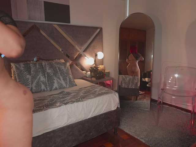 KateOwens live cam on BongaCams