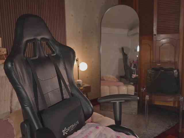 KateOwens webcam