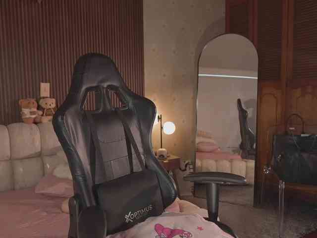 KateOwens Live Webcam on BongaCams