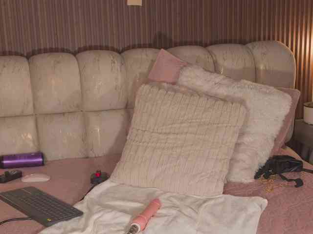KateOwens webcam