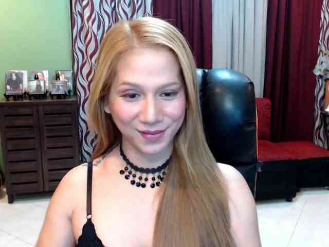 XCUMPOPPERX Live Webcam on BongaCams