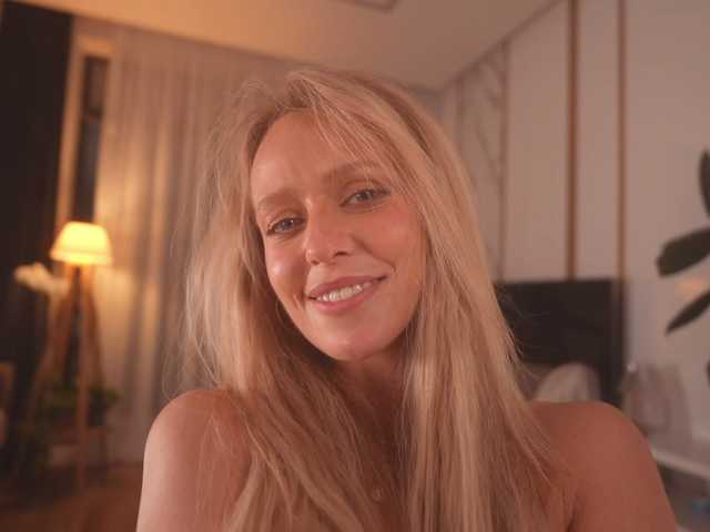 Live трансляция HeyBanana - Runet.cam