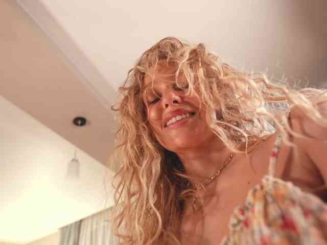 Модель: HEYBANANA