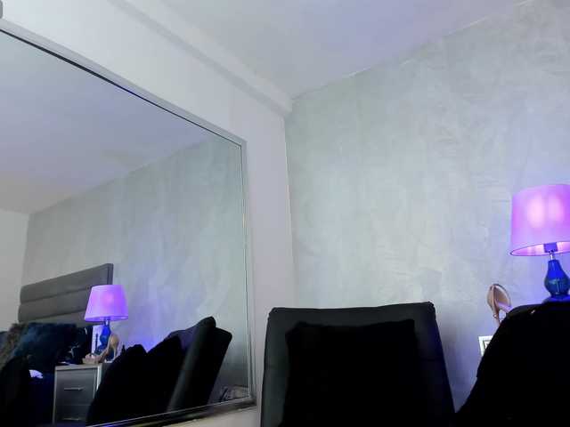 BeshaMoore live cam on BongaCams