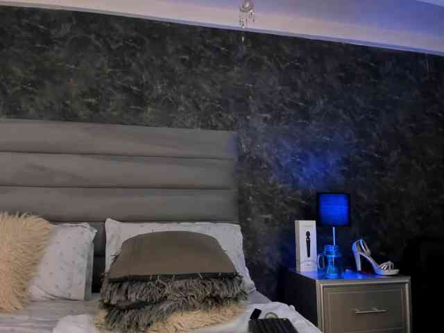 BeshaMoore webcam