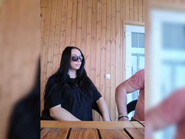 le modèle ___Pypsiki___ est en webcam porno dans un show sur le site bongacams, il possède les tags suivants: White/Caucasian,Brunette,Shaved
