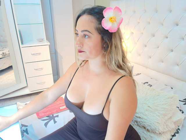 lindacarterr live cam on BongaCams