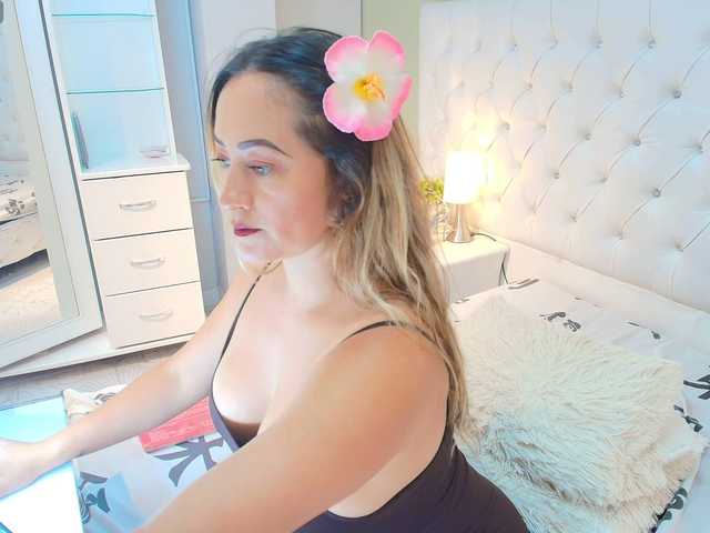 lindacarterr live cam on BongaCams