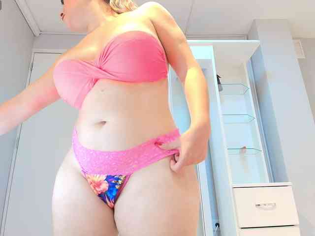 lindacarterr webcam
